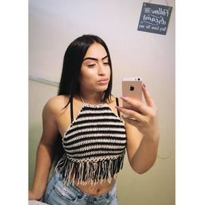 Meet your Posher, Alejandra